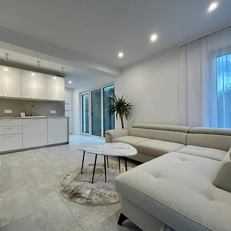 Zaleska Apartment